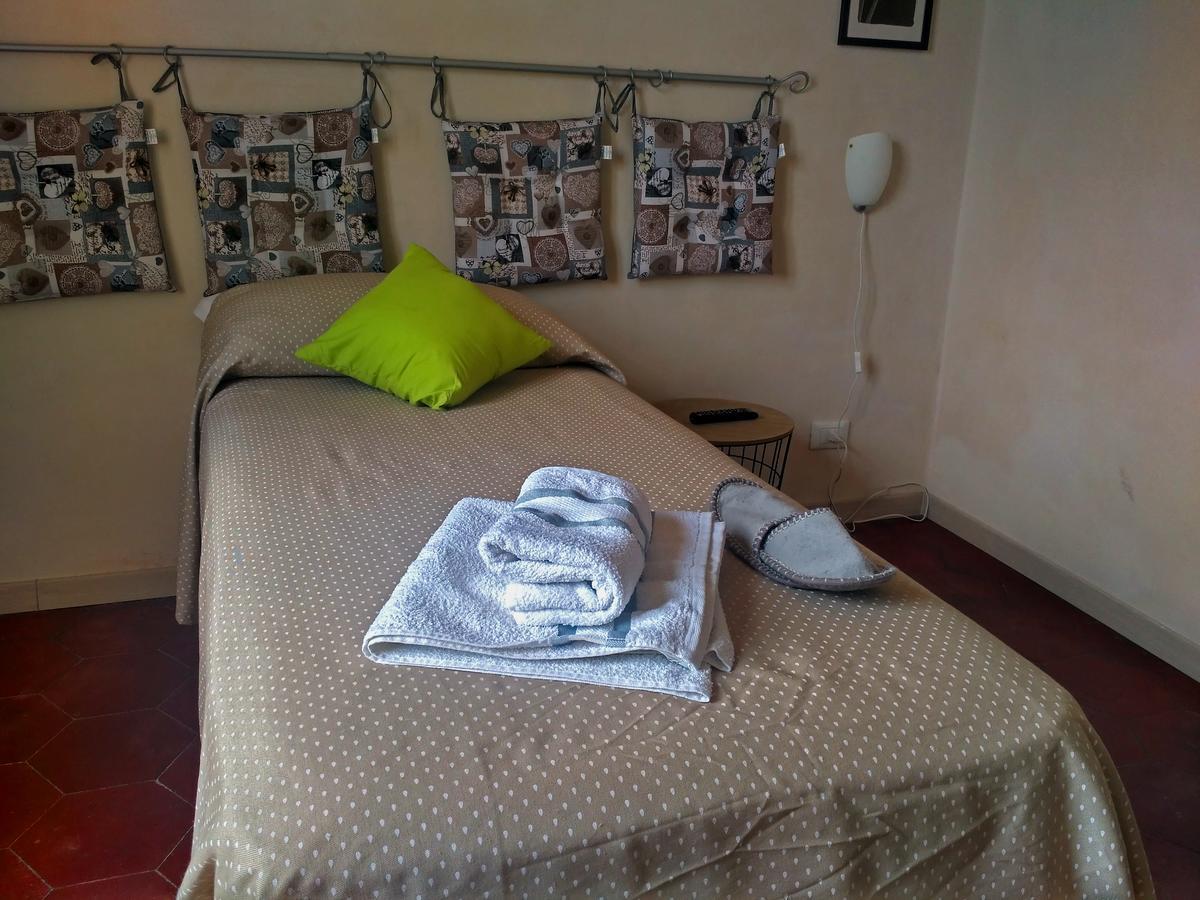 B&B L' Albicocco Gavi Kültér fotó